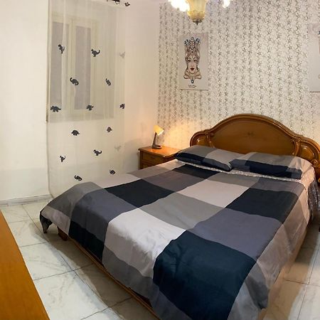 Cucchiara Apartment Catania Bagian luar foto