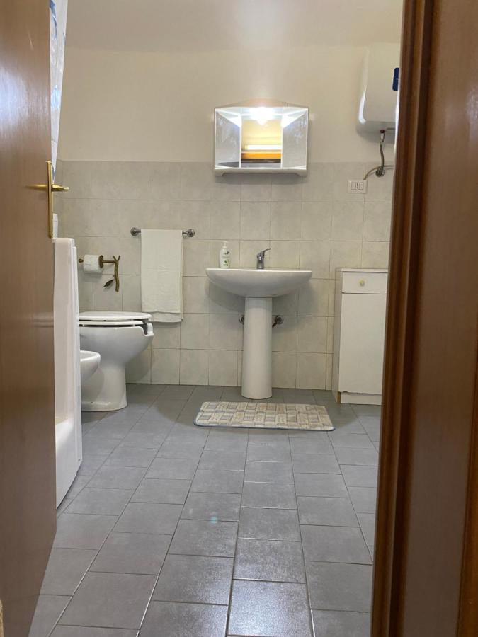 Cucchiara Apartment Catania Bagian luar foto