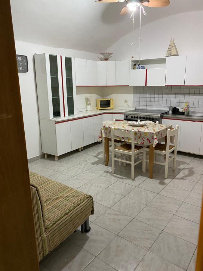 Cucchiara Apartment Catania Bagian luar foto